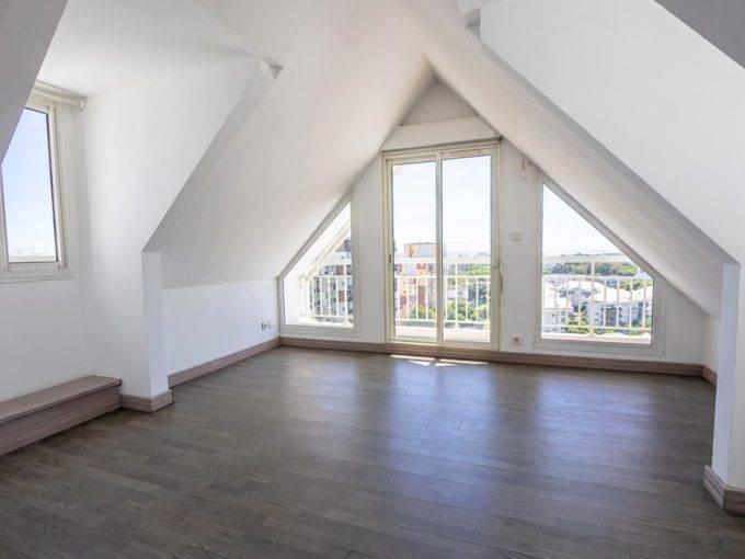 Grand F2 de 57m² avec vue panoramique - St Denis - Ile de la Réunion - Kbernardi Immobilier