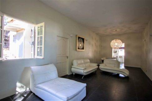 salon-arriere-1024x682