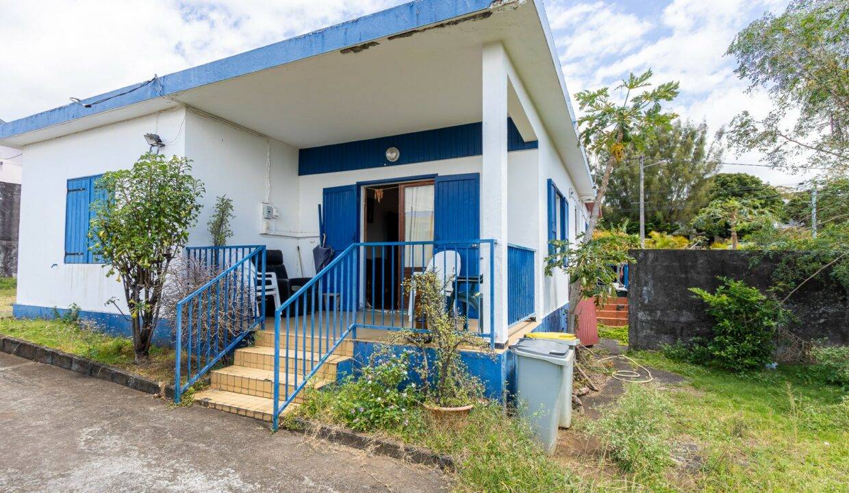 FACADE 2